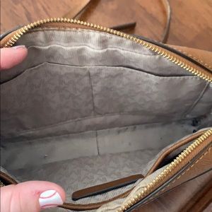 Michael Kors Bags - Michael Kors crossbody purse Michael Kors Bags - Michael Kors crossbody purse